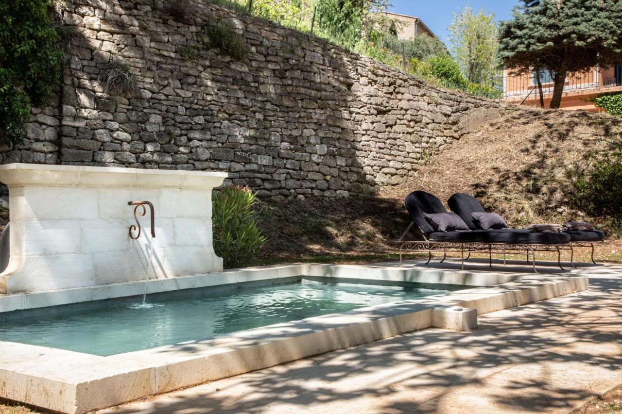 Les Cabanes De La Fontaine Лакост Экстерьер фото