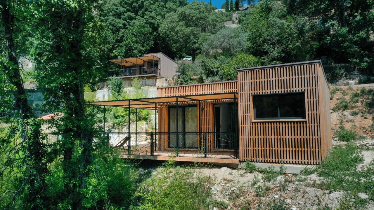Les Cabanes De La Fontaine Лакост Экстерьер фото